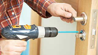 Automotive Locksmith at 02482, Massachusetts